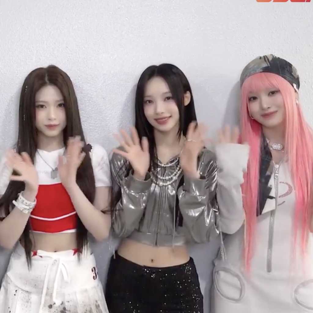 RESCENEから動画メッセージが到着！最新曲「Glow Up」のクセになるポイントダンスも披露