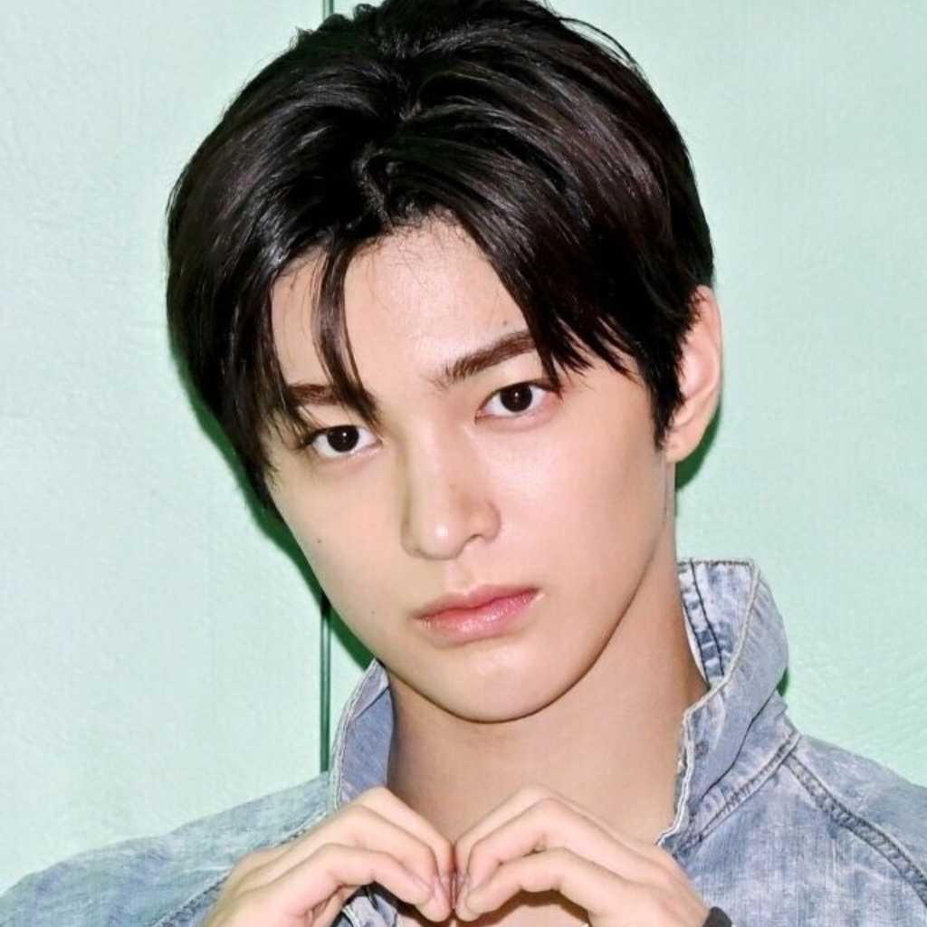 CORTISのKEONHO、ツアーを控え骨折…BIGHITがコメント「ダンスなしでステージへ」