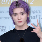 【PHOTO】NCT テヨン、海外スケジュールのためインドネシアへ出国…笑顔でピースサイン(動画あり)