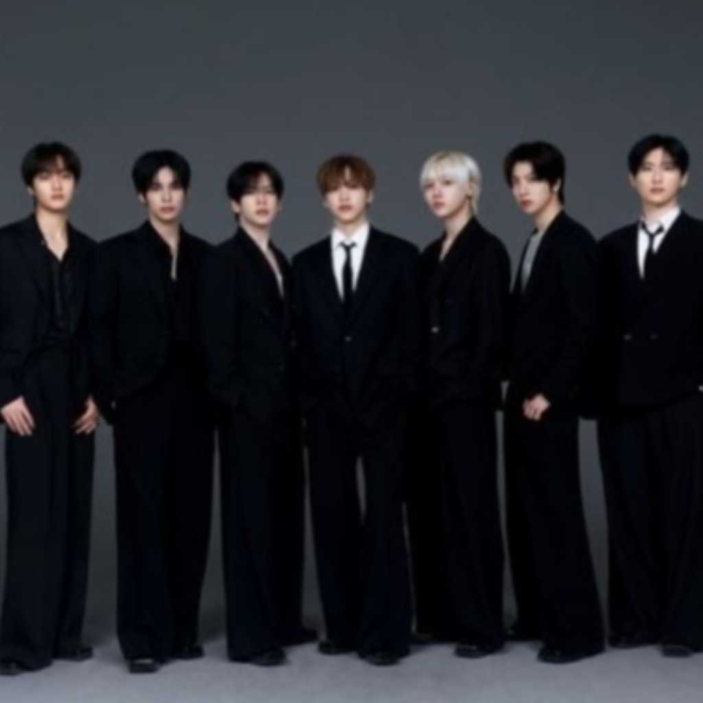 CRAVITY、デビュー7年目を迎え…再契約とメンバーの入隊計画に言及「リブランディングでグループへの愛情が深まった」