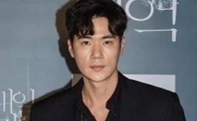 キム・ガンウ、映画「君だけが知らない」でソ・イェジと夫婦役に挑戦“献身的な夫の姿を見せようとした”