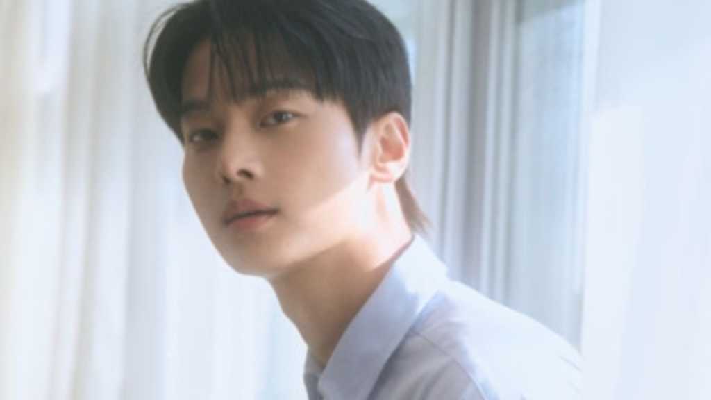「ロマンスの絶対値」VIXX エン、IQ156の数学教師に変身“チョン・ギョンホ先輩にアドバイスを求めた”