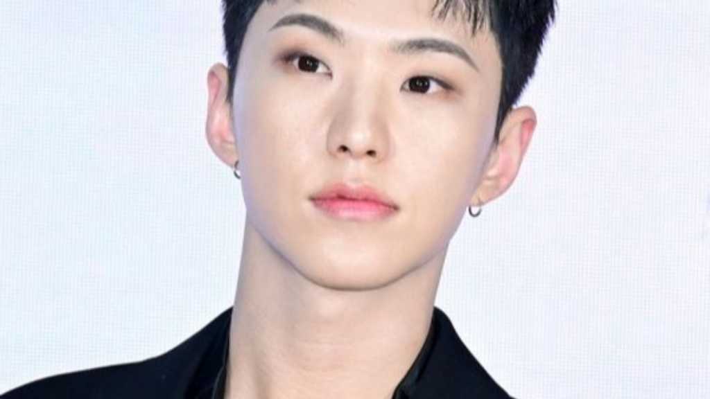 “本日入隊”SEVENTEEN ホシ、ザンビアの子供たちのため約1000万円を寄付…学校に5つの教室を新築へ