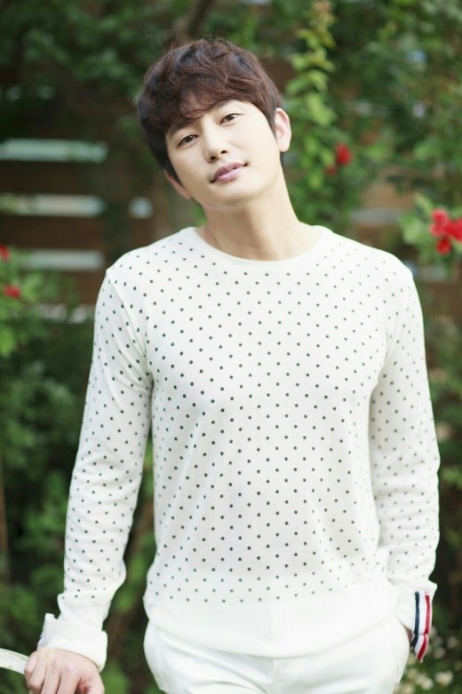 パク シフ 釜山で中国の恵まれていない青少年のためのチャリティーサイン会を開催 Kstyle