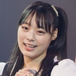 NMB48初の韓国人メンバーイ・シヨン、待望の劇場公演デビュー！キュートな自己紹介と初々しいパフォーマンスを披露