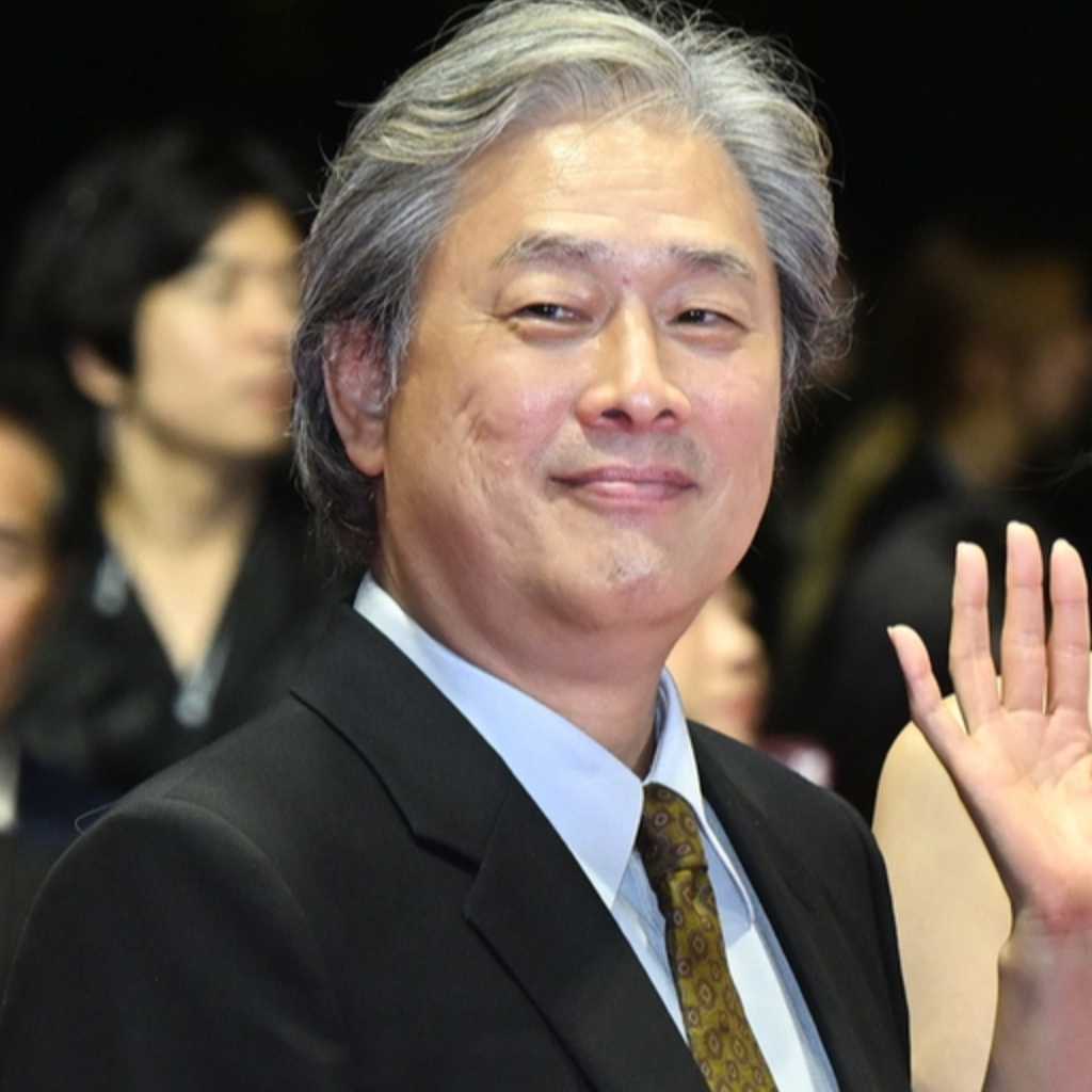 【PHOTO】パク・チャヌク監督「釜山国際映画祭」開幕式のレッドカーペットに登場（動画あり）