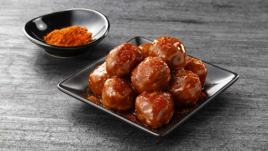 大人がハマる!本格的な痺れと辛さ「ミートボール 覚醒の麻辣」本日より全国発売