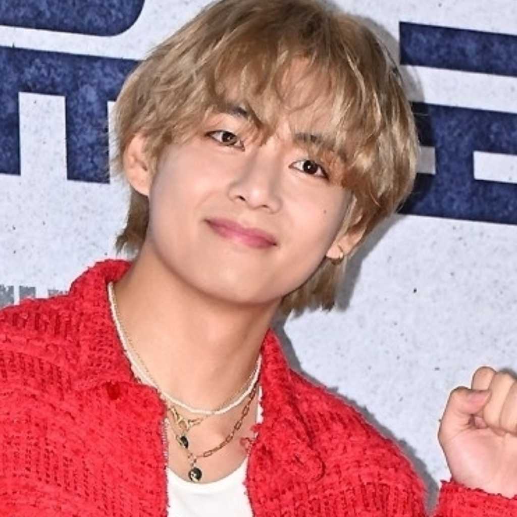 BTSのV、親友パク・ソジュンの誕生日をお祝い!チェ・ウシクらウガファミリーも登場