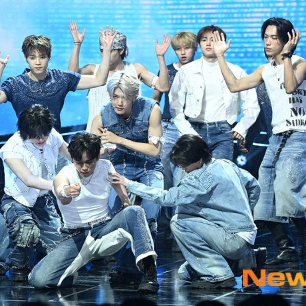 【PHOTO】INIからORβITまで、4/29放送の「SHOW CHAMPION」に出演