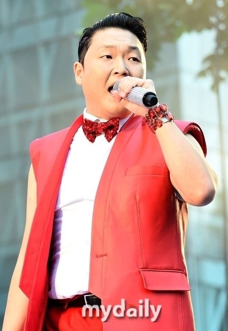 Psy 新曲 Daddy を8月中に発売予定 現在韓国で作業中 Kstyle