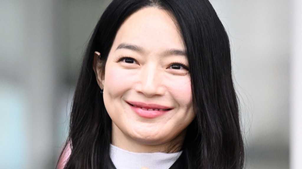 【PHOTO】シン・ミナ、海外スケジュールのため台湾へ出国