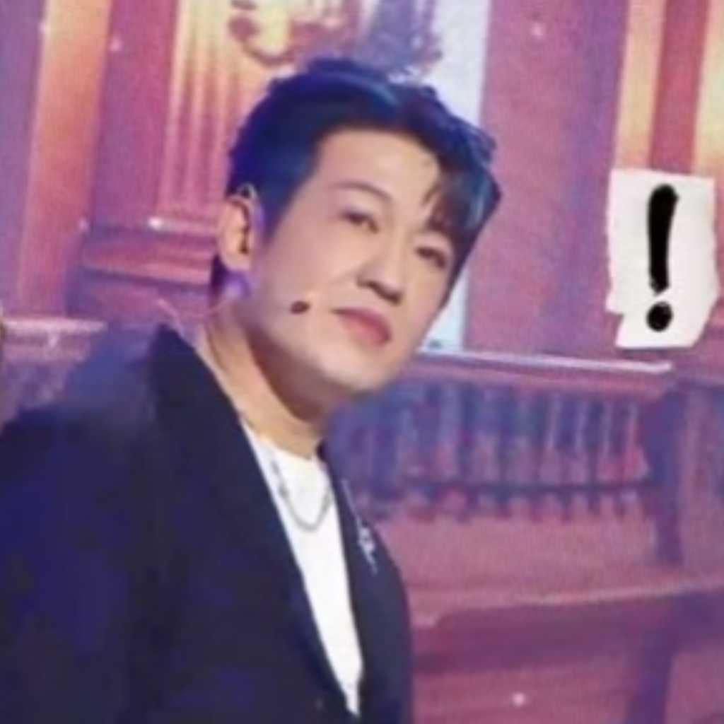 ホ・ソンテ、青髪＆スカート姿でG-DRAGONになりきり！？「TOO BAD」のダンスを披露し話題に（動画あり）