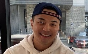 チョン・ジュン、ポスターから疑惑が浮上も…パク・ジニョンの“救援派”所属を否定