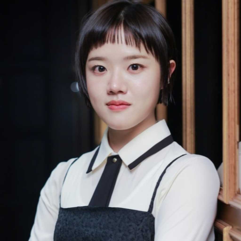 キム・ヒャンギ、映画「寒蘭」で初めて母親役を務める“母性愛は本で学んだ”