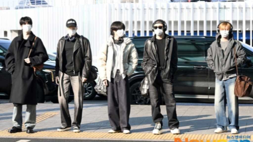 【PHOTO】TOMORROW X TOGETHER、ワールドツアーのマレーシア公演のため出国（動画あり）