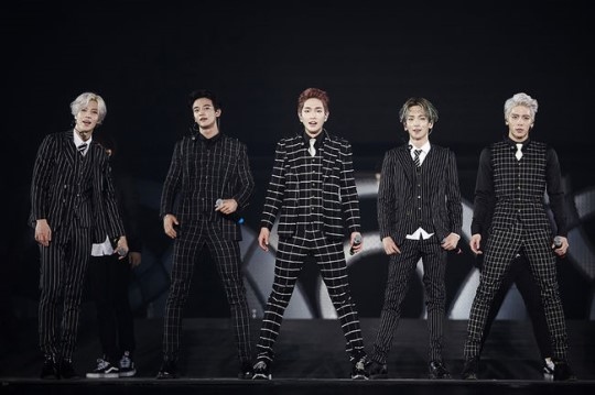 SHINee、あの感動をもう一度！ライブアルバム＆写真集「The 4th Stage」20日発売 - Kstyle