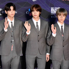【PHOTO】TOMORROW X TOGETHERが「2019 MAMA」レッドカーペットに登場!