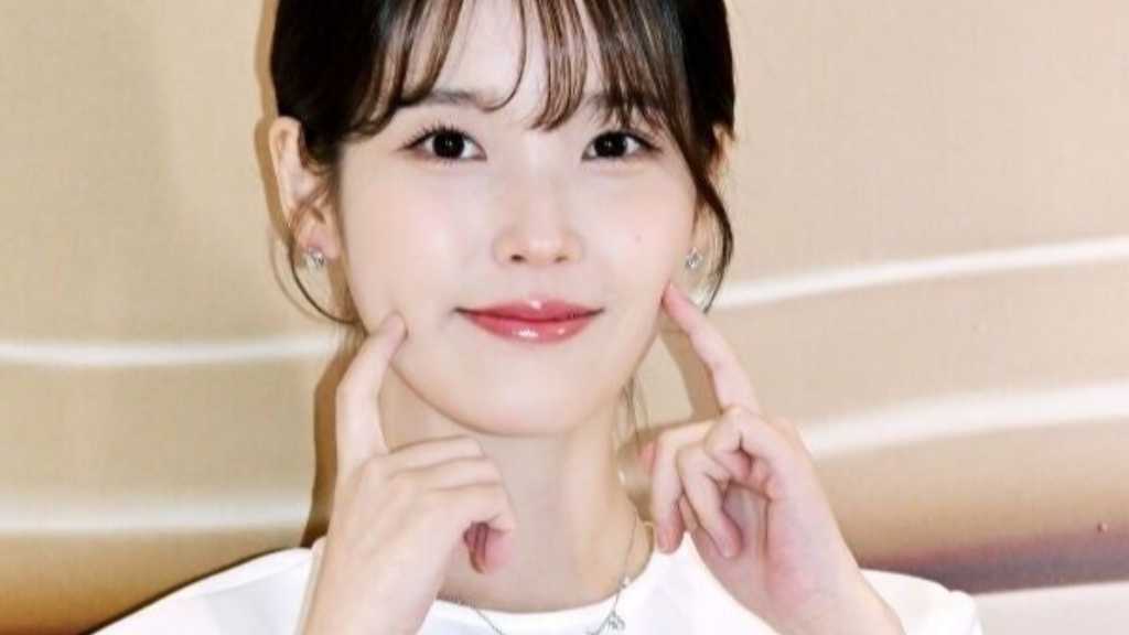 IU、約2年ぶり！9月に単独コンサートを開催決定…ステージに高まる期待