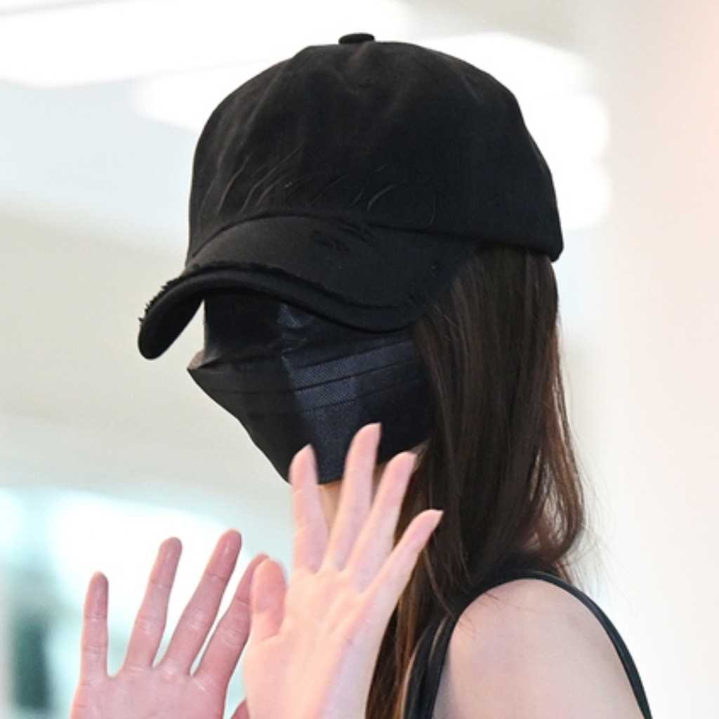 【PHOTO】IVE ウォニョン、海外スケジュールを終えて韓国に到着