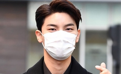 【PHOTO】ノ・ジフン＆Bizzy＆タイガーJKら「2020 KBS芸能大賞」に出席するため会場へ