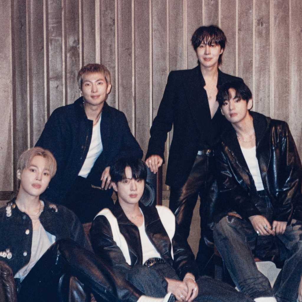 BTS、7人でニューヨークのステージに！新曲パフォーマンスに現地ファン熱狂