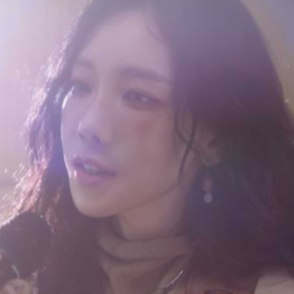 少女時代 テヨン、タイトル曲「Panorama」MV公開…清らかで繊細なボーカルに注目