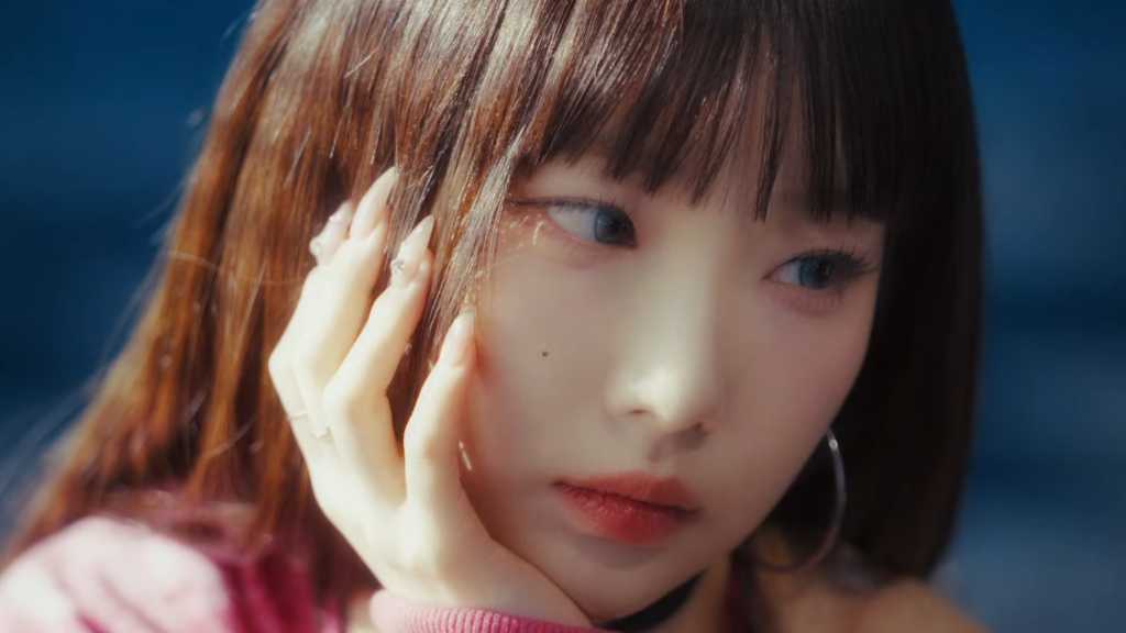 今月の少女（LOONA）出身ヨジン、タイトル曲「Sugar talk」MV公開…甘い歌声に注目