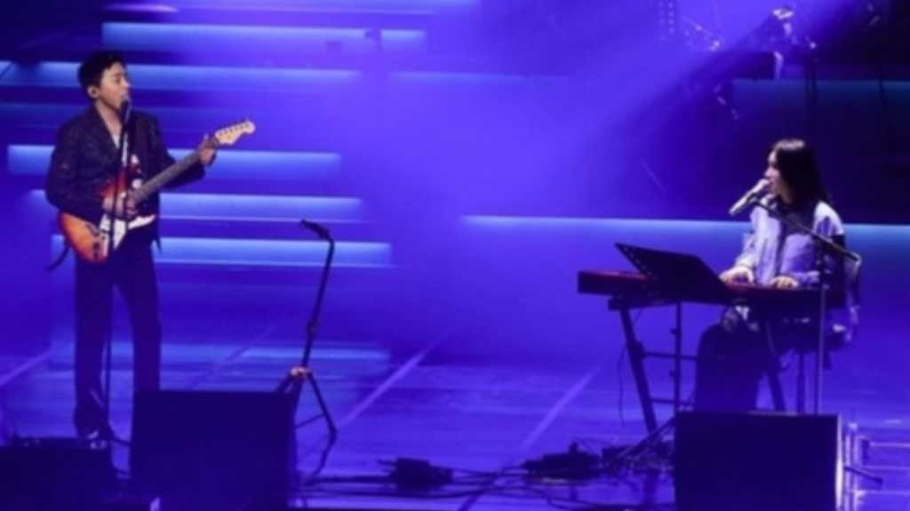 GUMMY、出産控え…夫チョ・ジョンソクの公演にサプライズ登場!コラボステージにファン熱狂