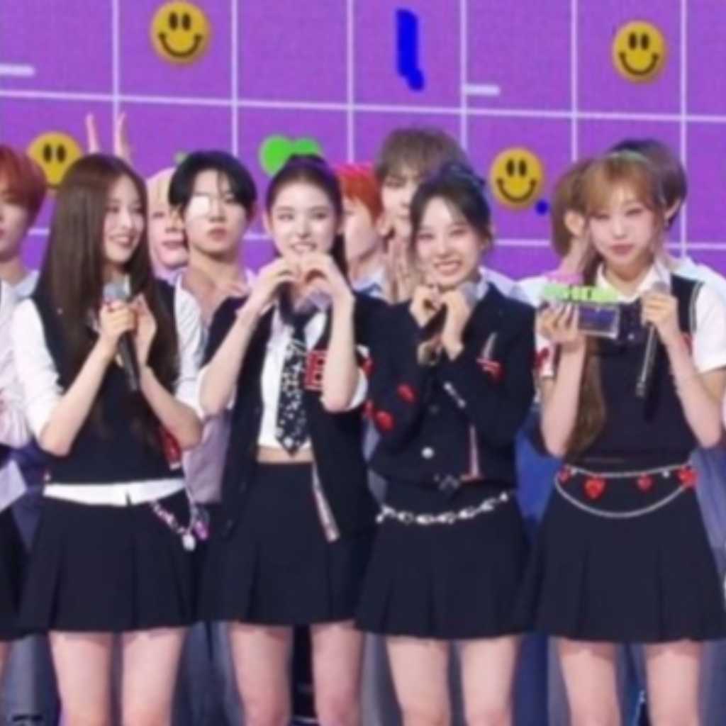 izna、カムバック後初！「THE SHOW」で1位を獲得“想像もしていなかった”