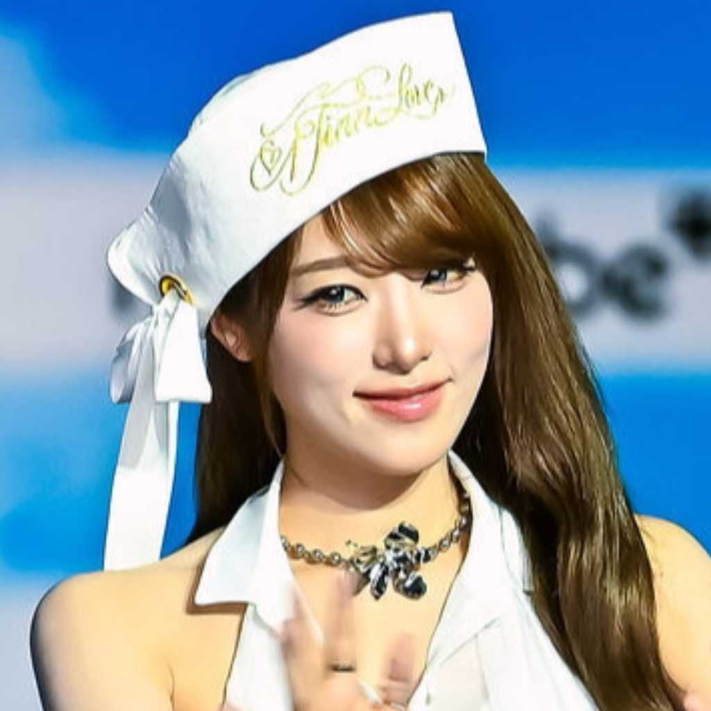 【PHOTO】IZ*ONE出身チェ・イェナ「2026 SBS歌謡大典 Summer」ブルーカーペットに登場