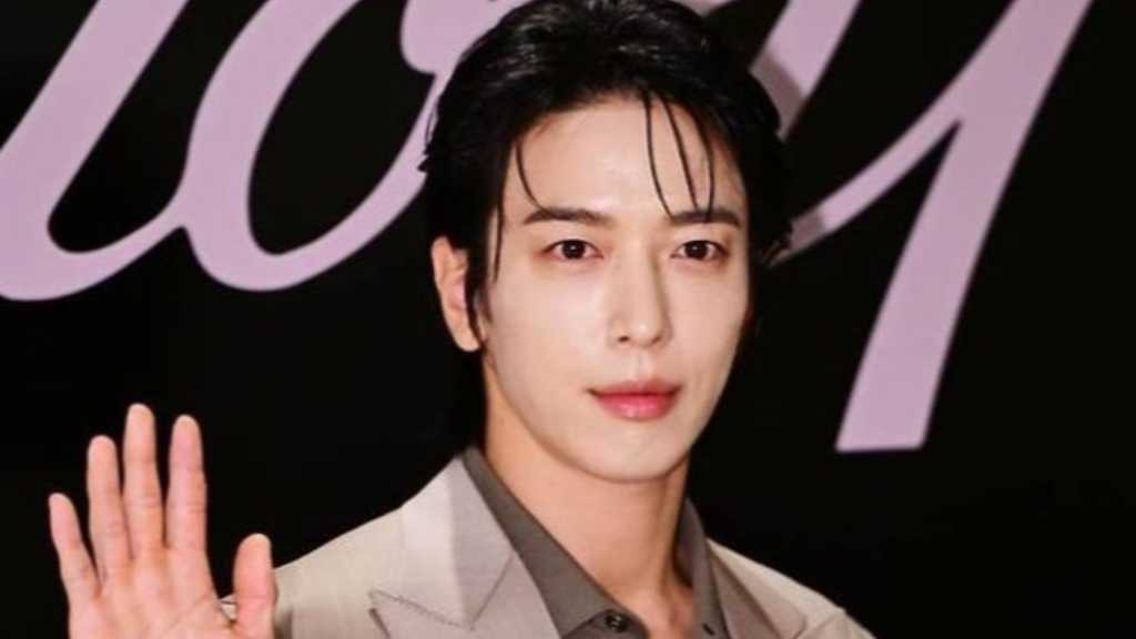 CNBLUE ジョン・ヨンファ、突然の結婚説！？ライブ配信で言及「もう聞かないでほしい」