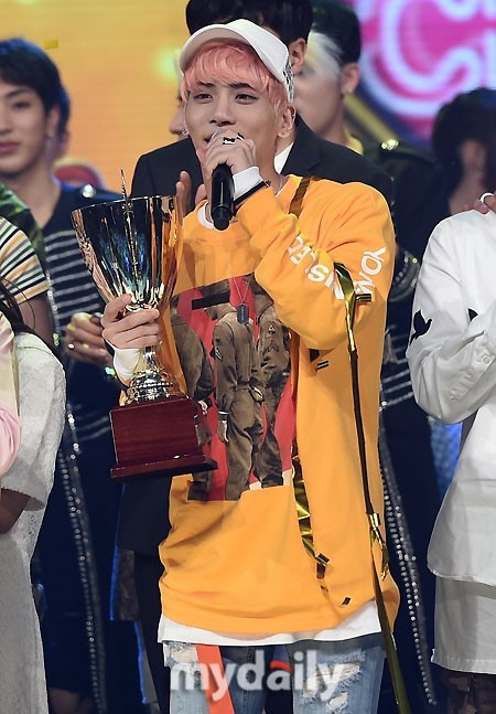 Photo Shinee ジョンヒョン 6 1放送 Show Champion でも1位を獲得 止まらない勢い Kstyle