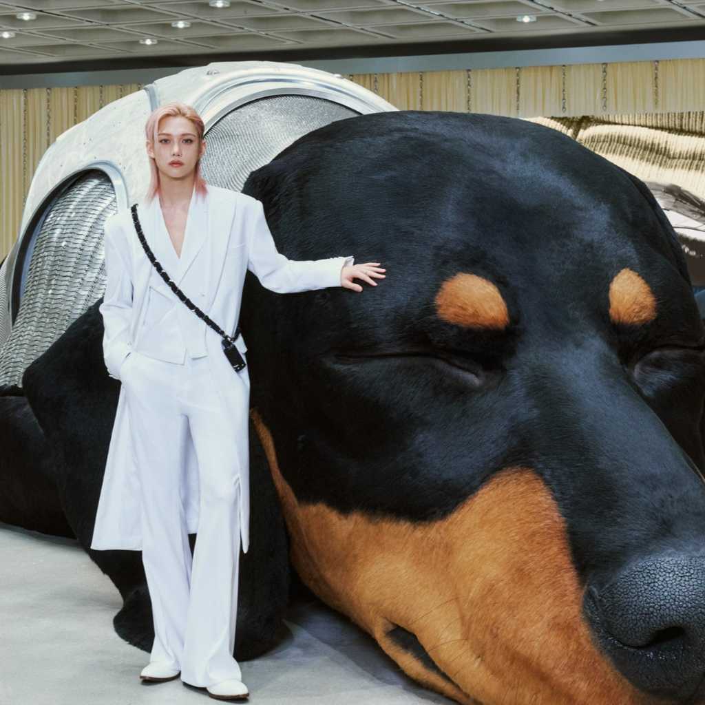 Stray Kids フィリックスの着こなしにも注目!韓国コスメブランド「TAMBURINS」から新ウェアコレクション発売