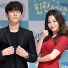 【PHOTO】Girl's Day ユラ＆イ・ジュヨンら、ウェブドラマ「ヒップホップ先生」制作発表会に出席