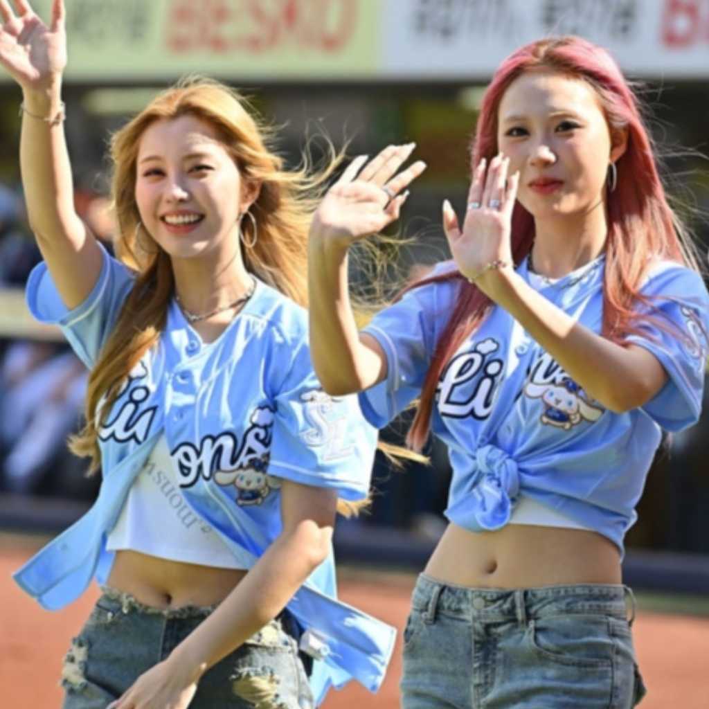 【PHOTO】H//PE Princess ユジュ＆スジン、始球・始打式に登場…爽やかな笑顔