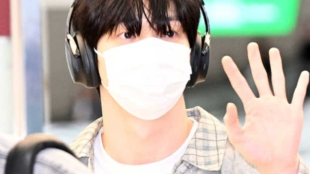 【PHOTO】TOMORROW X TOGETHER、海外スケジュールを終えて韓国に到着