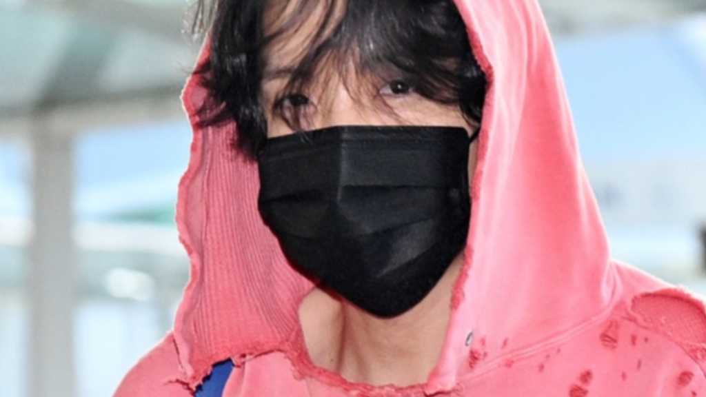 【PHOTO】BTSのJ-HOPE、海外スケジュールのためアメリカへ出国（動画あり）