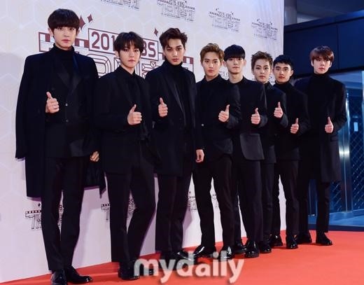 Photo Exo 15 Kbs歌謡大祝祭 のレッドカーペットに登場 Kstyle