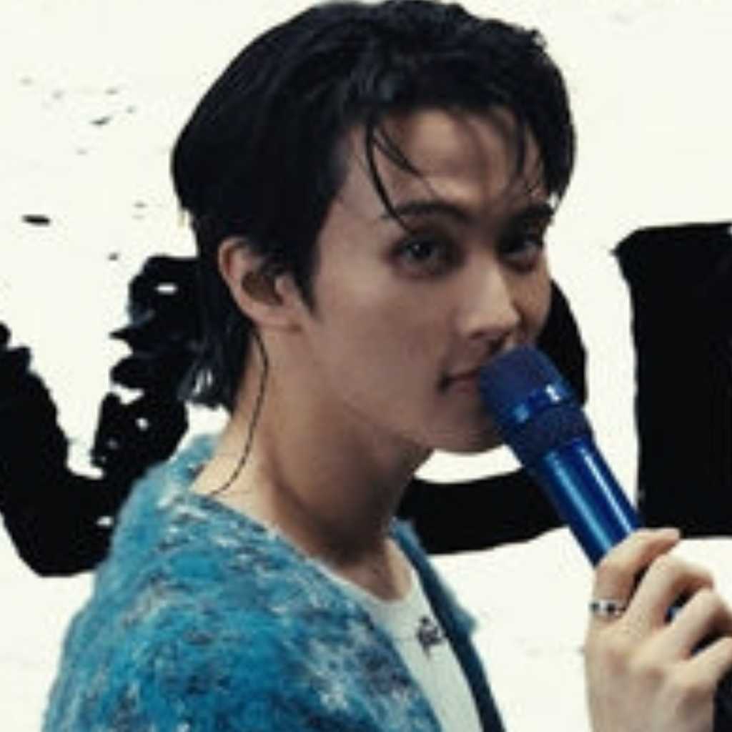 NCT マーク、収録曲「Raincouver」ライブクリップ公開…優しい歌声を披露