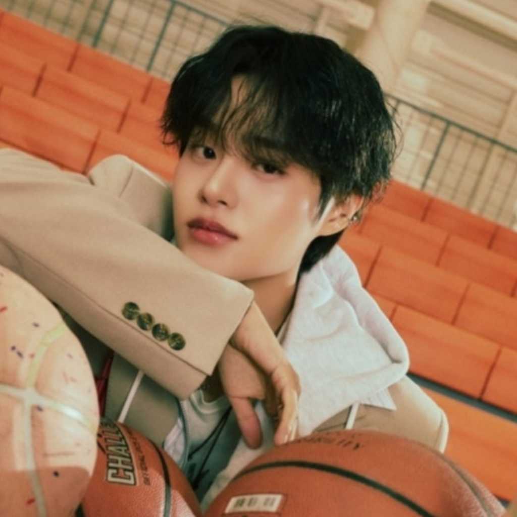 AB6IX イ・デフィ、WAKEONE傘下のレーベルOff The Recordと専属契約を締結