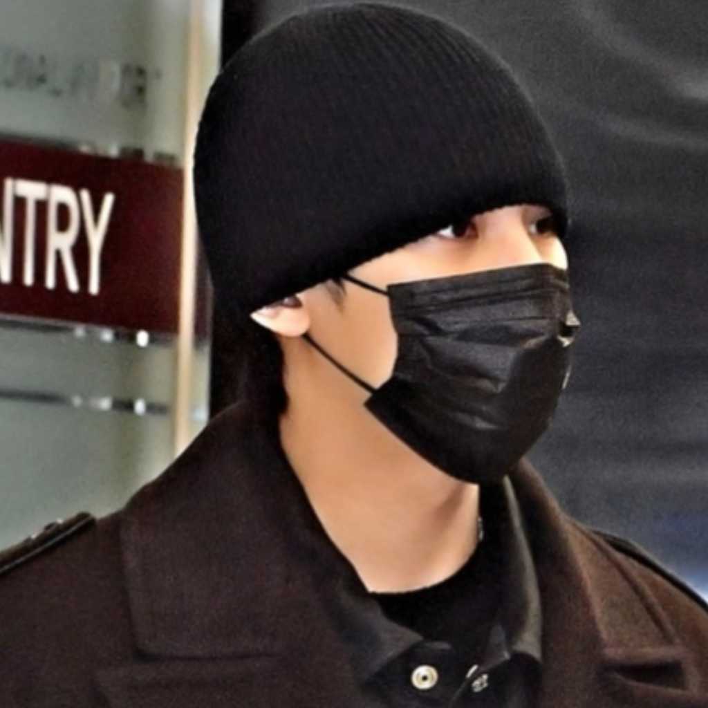 【PHOTO】SEVENTEENのS․COUPS＆ミンギュ、日本コンサートを終えて帰国