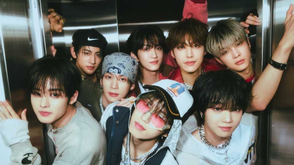 YOUNITE、7th EP「YOUNI-T」でカムバック“素敵な曲をくれたAB6IX イ・デフィ先輩に感謝”