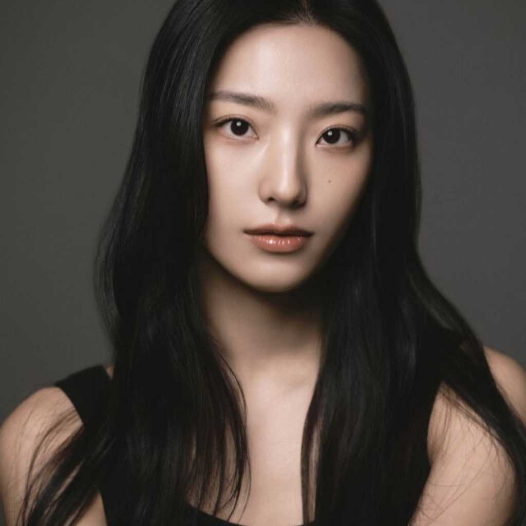 fromis_9出身イ・セロム、333と専属契約を締結「積極的にサポートする」