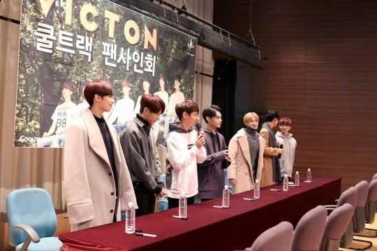 VICTON、初のファンサイン会を成功裏に終了“ファンと特別な時間” - Kstyle