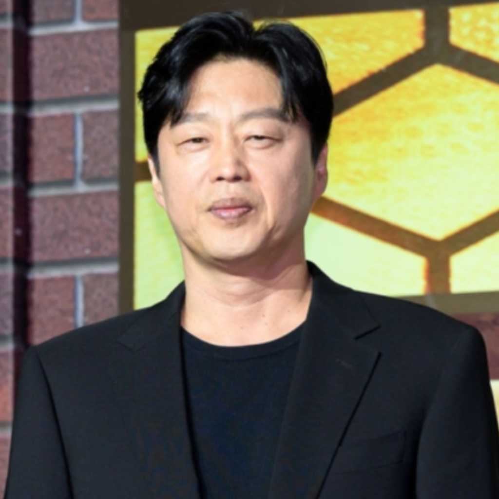 「照明店の客人たち」実力派俳優が勢揃いと話題に…キム・ヒウォン、キャスティングの裏側を明かす