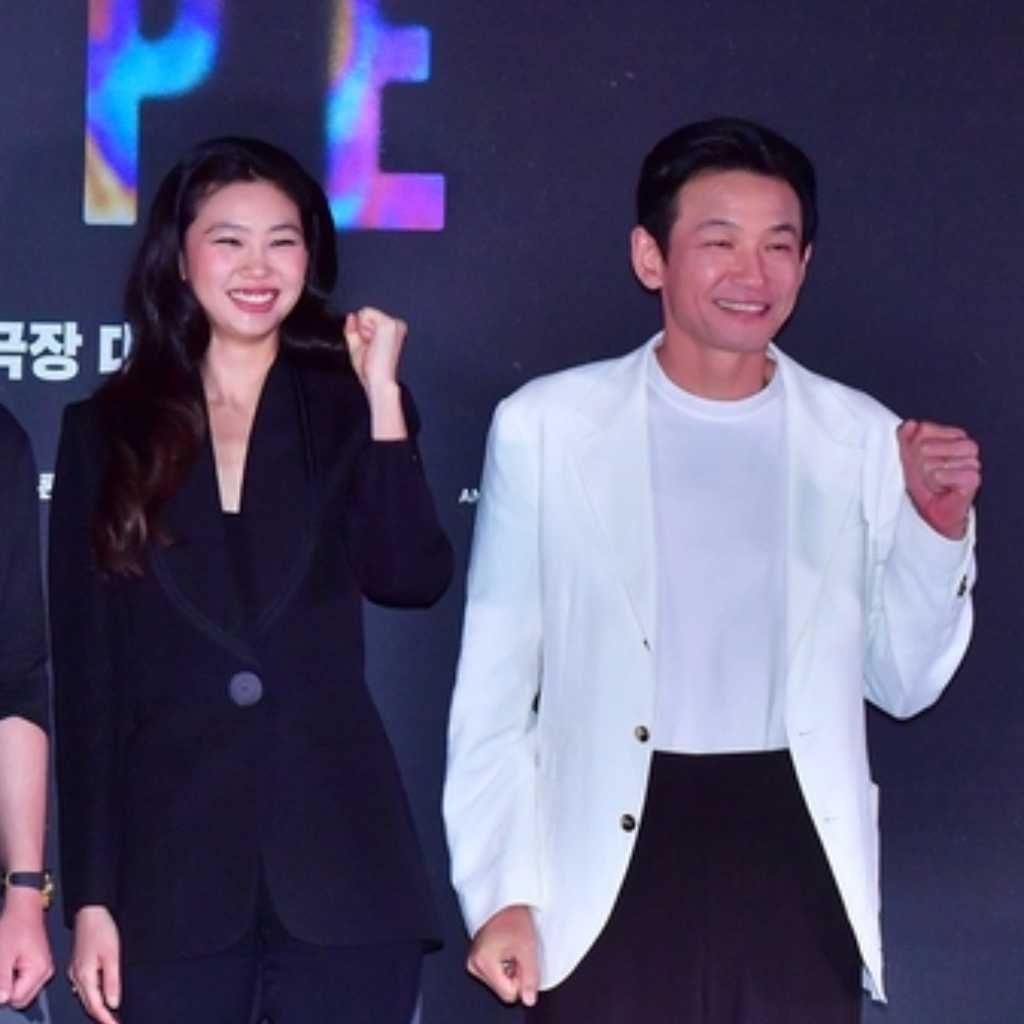 【PHOTO】ファン・ジョンミン＆チョ・インソンら、映画「ホープ」記者懇談会に出席