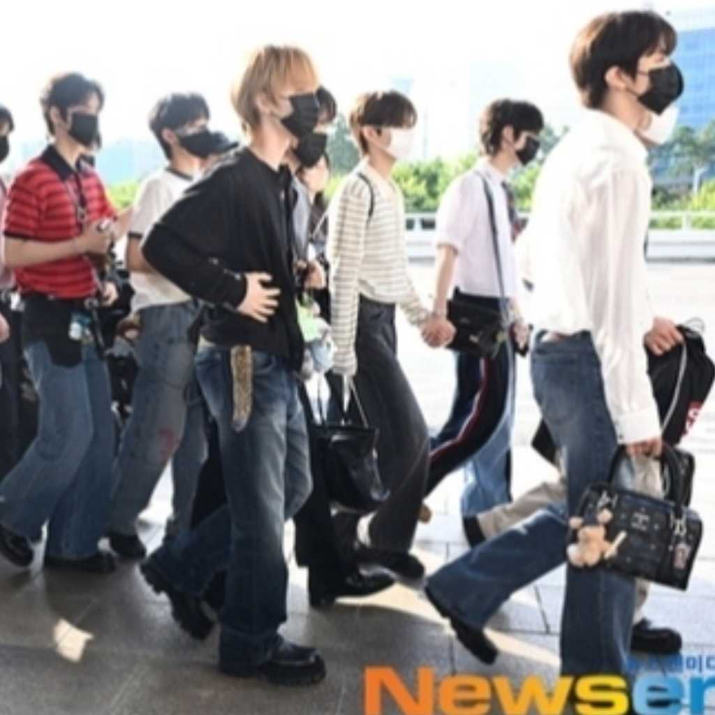 【PHOTO】SMTR25「SMTOWN LIVE」東京ドーム公演のため日本へ！（動画あり）