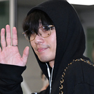 【PHOTO】パク・ソジュン「トロント国際映画祭」を終えて帰国…ラフなコーデ（動画あり）