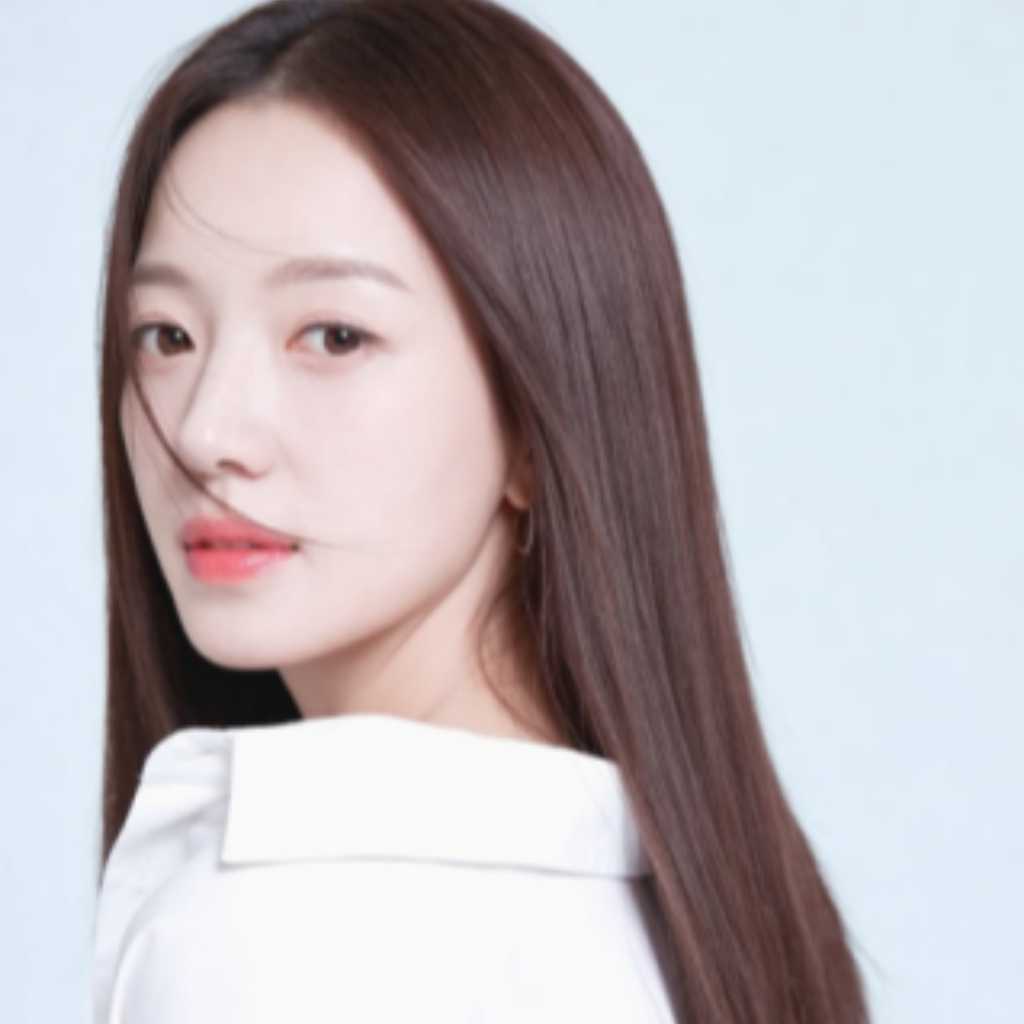 ミスコリア出身女優キム・ミンギョン、44歳で妊娠を報告！胸いっぱいの感動を表現