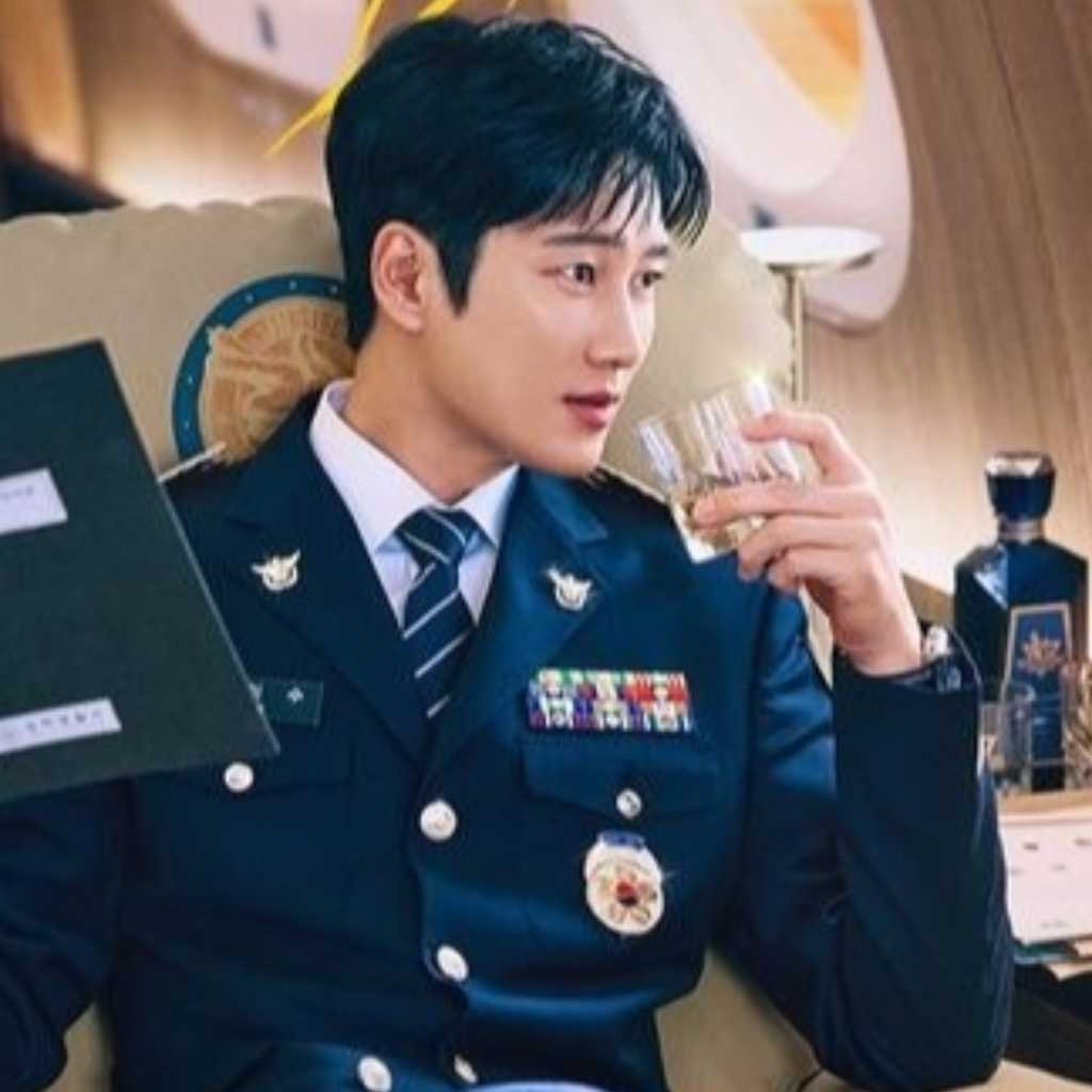 アン・ボヒョン主演のドラマ「財閥 x 刑事2」韓国で8月7日より放送…予告ポスター公開